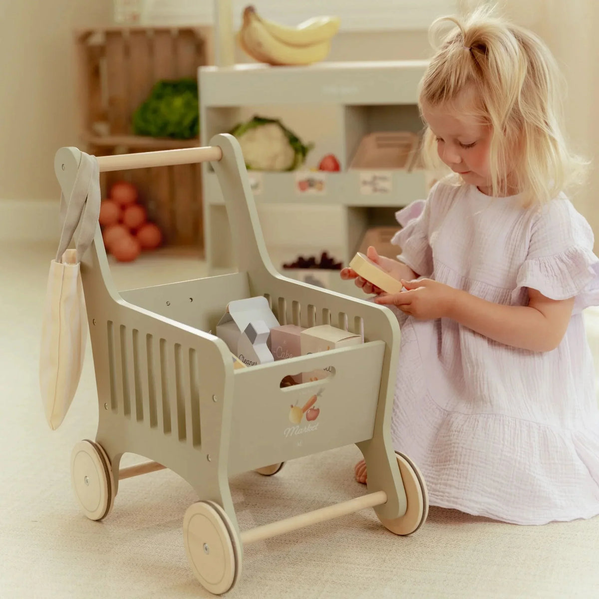Wooden shopping cart - Green