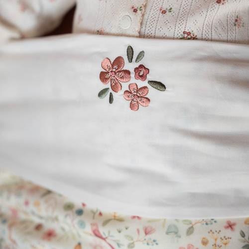 Crib sheet - White - Fairy Garden - Fairy Flowers