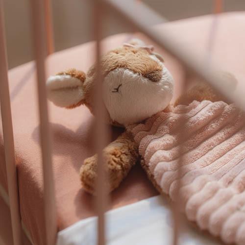 Single Fitted Sheet - Pink - Essentials